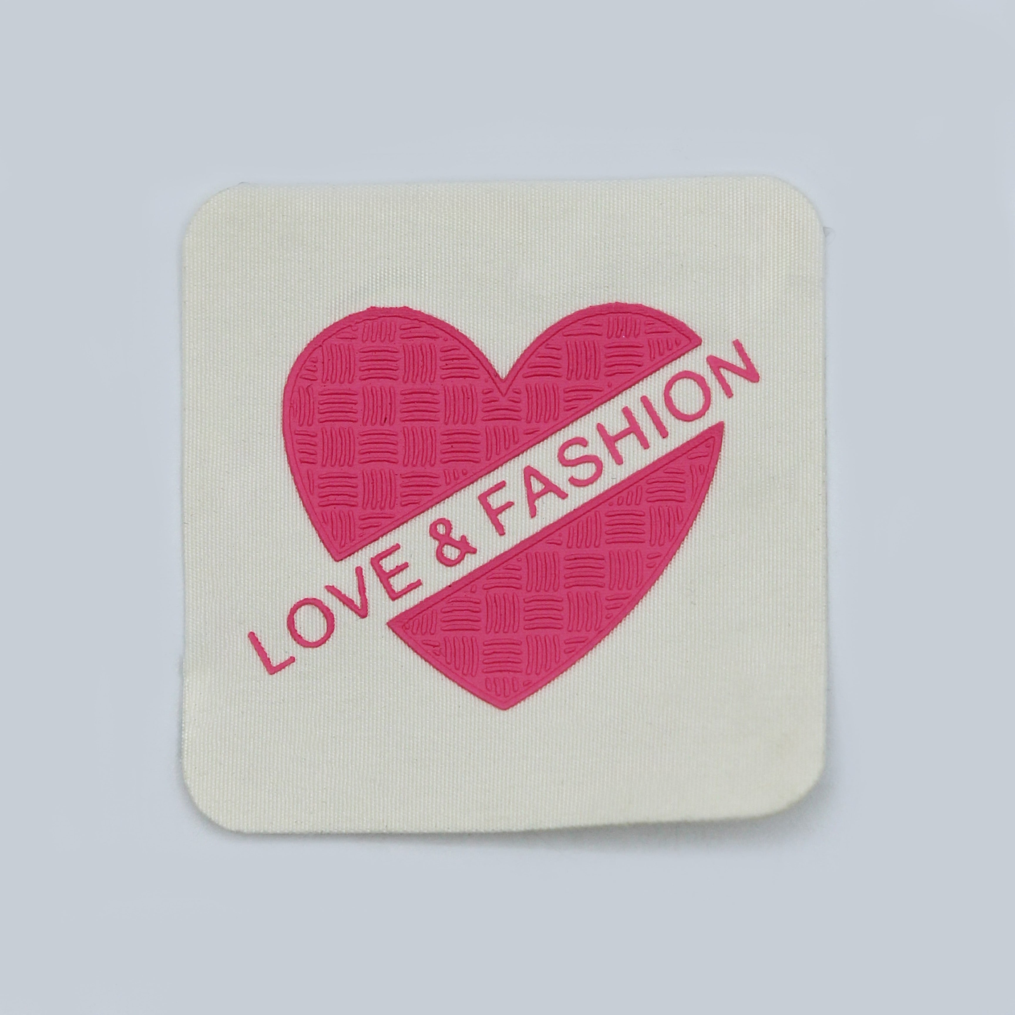 APLIQUE FIGURA CORAZON ROSADO LOVE & FASHION