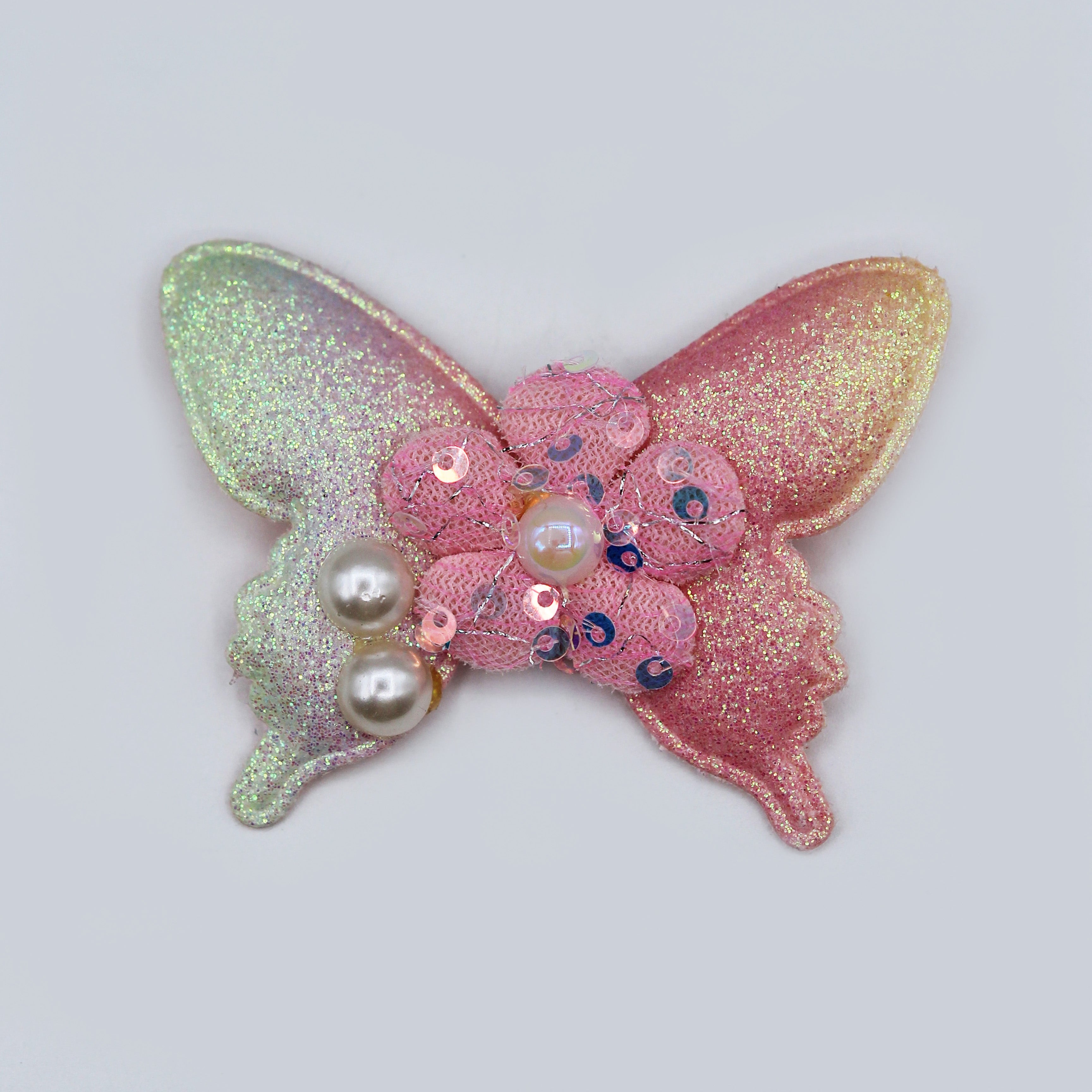 APLIQUE  MARIPOSA CON  PERLAS